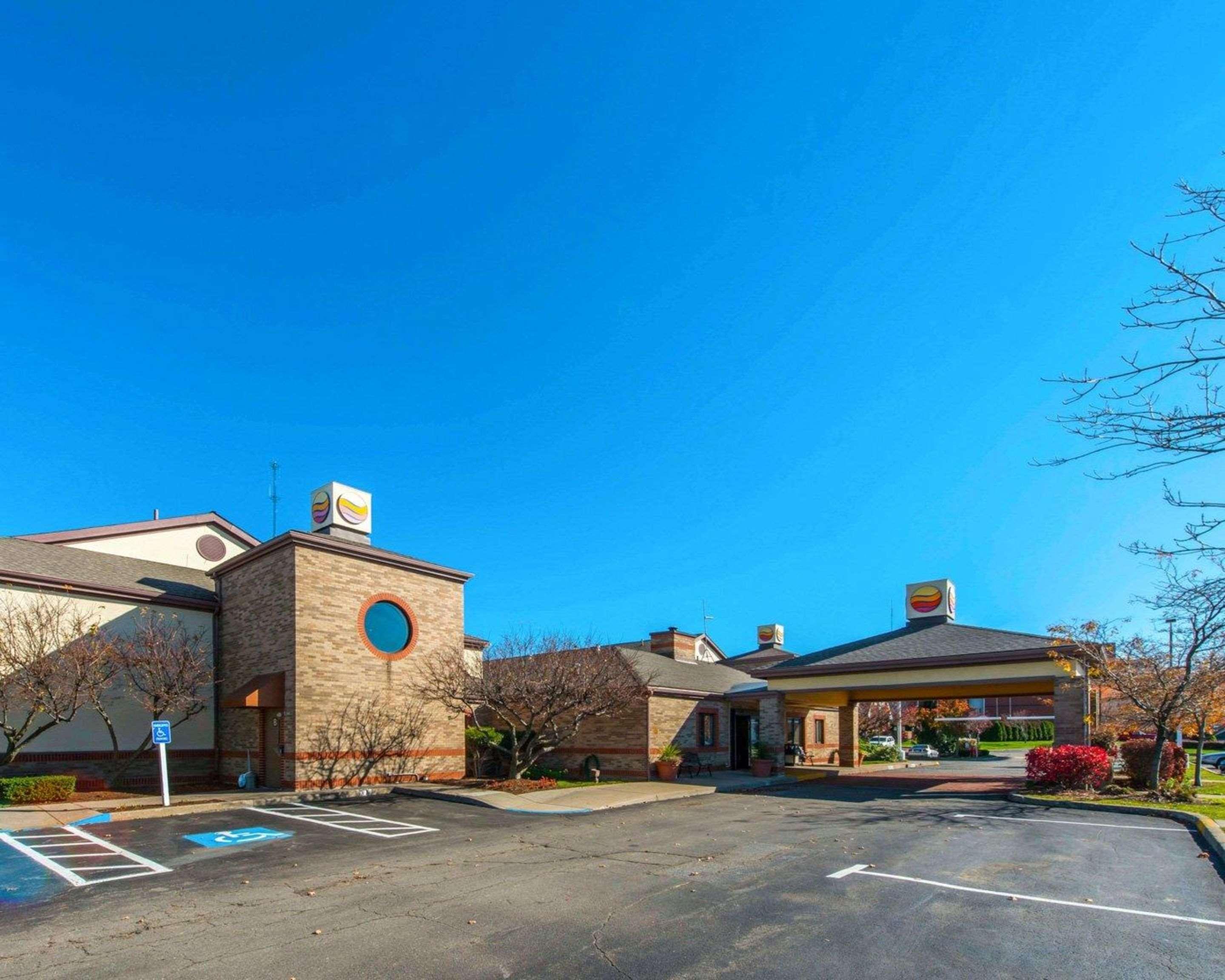 Comfort Inn & Suites Kearsarge Exterior photo