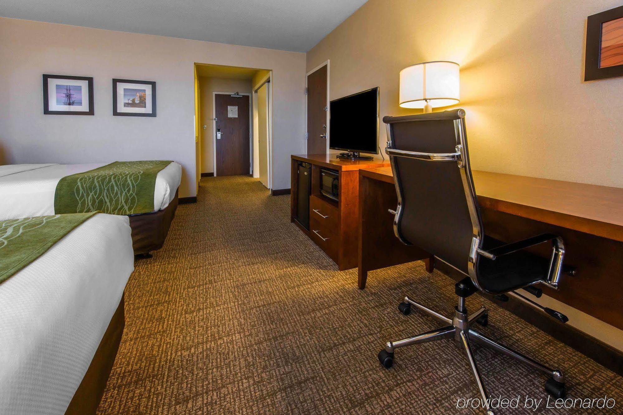 Comfort Inn & Suites Kearsarge Exterior photo